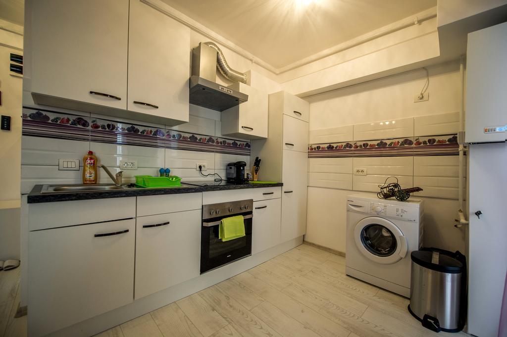 Apartament Criss Lotus 마마이아 외부 사진